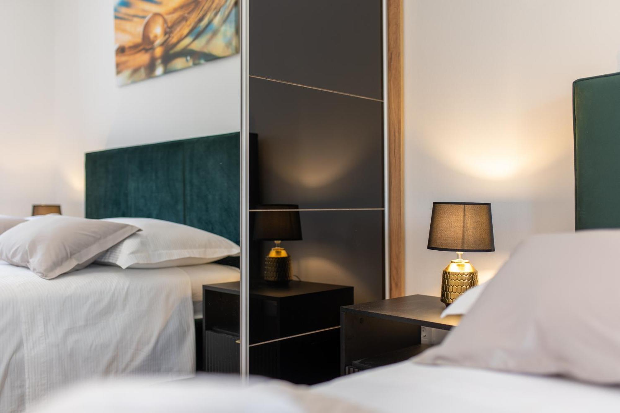 Apartament Treno, Luxurious With Jacuzzi And Sea-view *